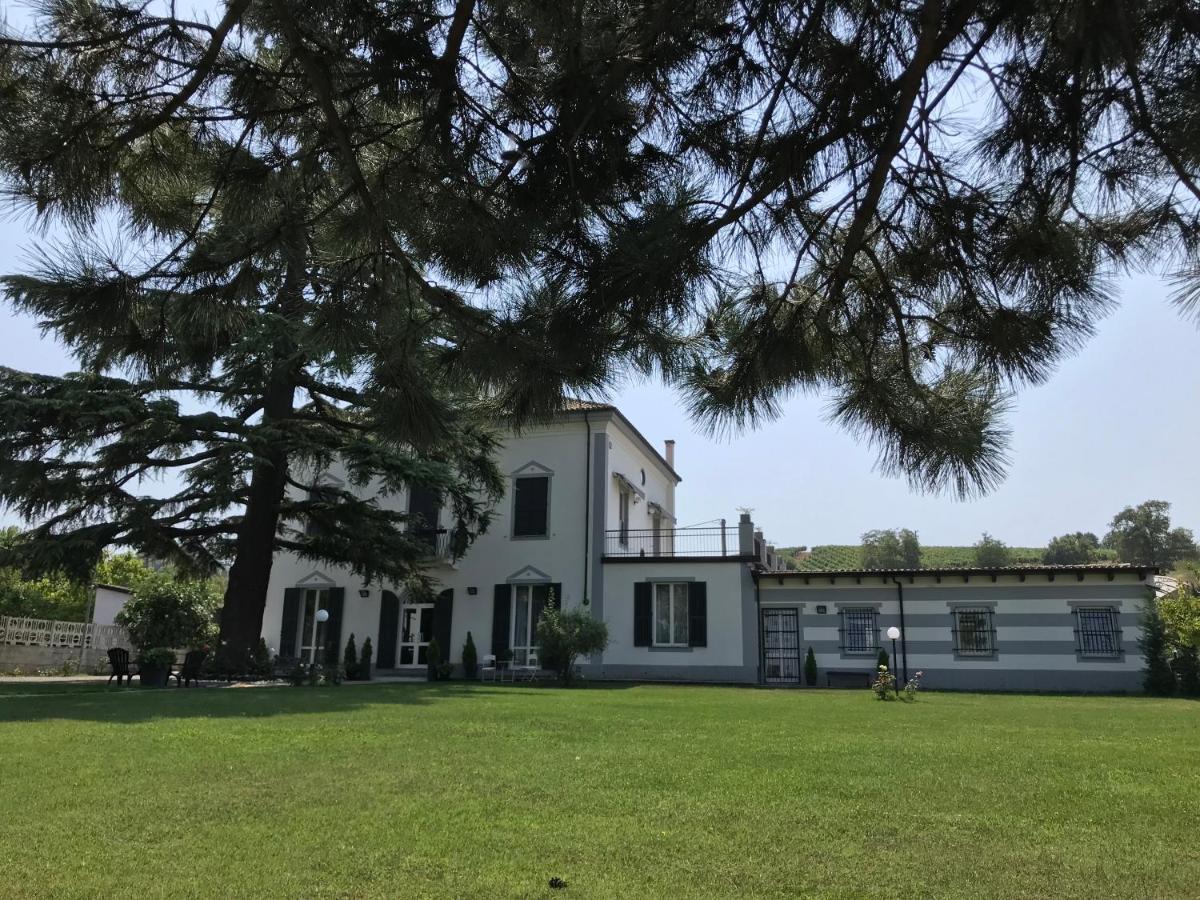 B&B Villa Prestigio Novi Ligure Dış mekan fotoğraf